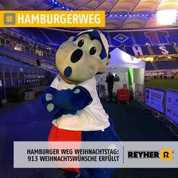 REYHER_Hamburger_Weg_Weihnachtstag_Geschenkuebergabe_2021
